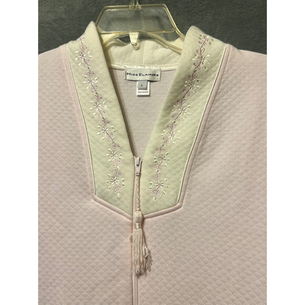 Miss Elaine L Pink Quilted Zip Front Housecoat Duster Robe Embroidered Pockets - Picture 3 of 8